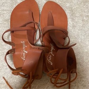 Free people sandles